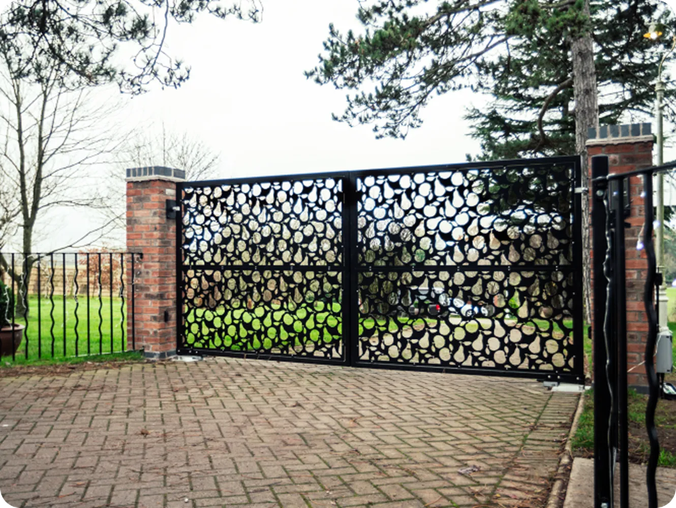 residential steel driveway gates