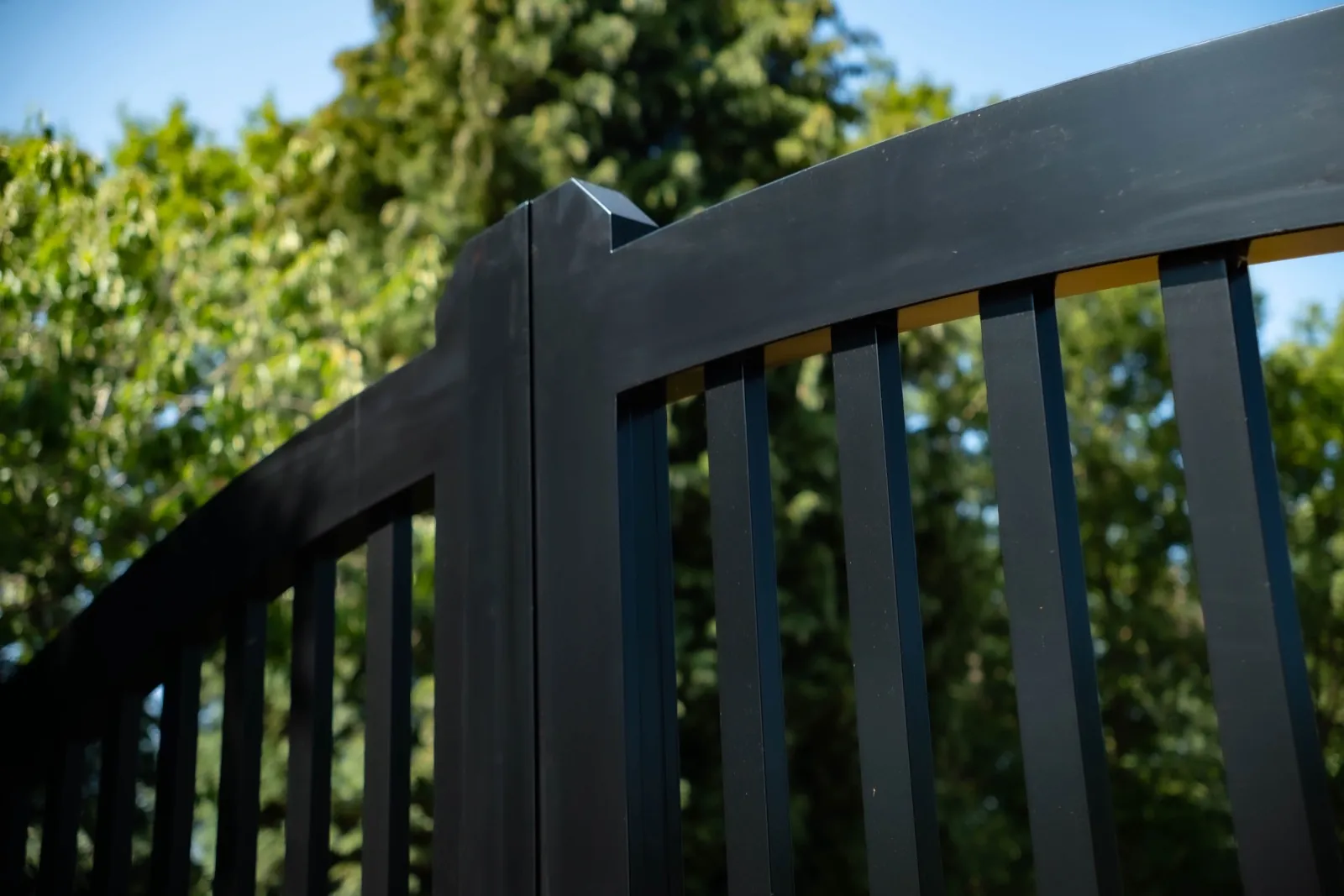 Detail of the curved top rail and spindles